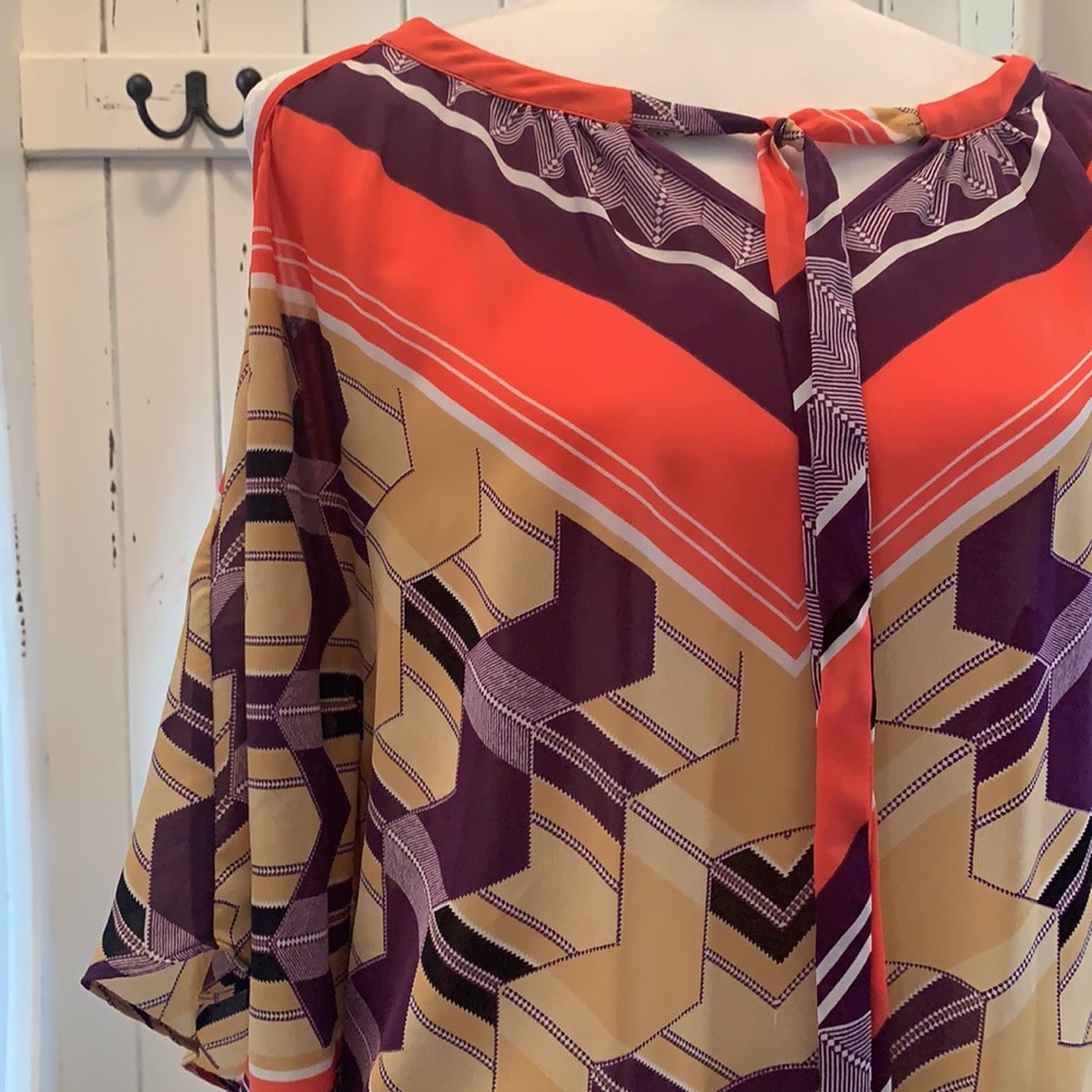 Cold Shoulder Blouse - Picture 3 of 8
